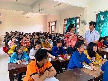 Giving It Back To Kids trang bị kỹ năng sống cho hơn 1.000 học sinh, sinh viên Đà Nẵng