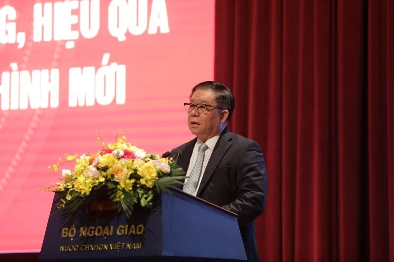 Trưởng Ban Tuyên giáo Trung ương Nguyễn Trọng Nghĩa phát biểu tại Hội nghị. (Ảnh: Nhân Dân)