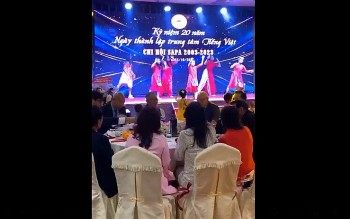 ky niem 20 nam thanh lap trung tam tieng viet tai sec