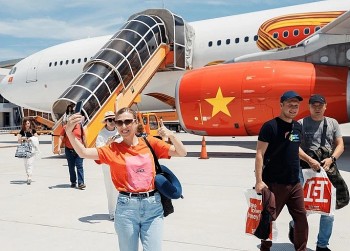 Việt Nam ngày càng hấp dẫn khách du lịch Kazakhstan
