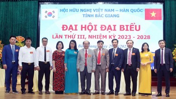 Nghiên cứu phát triển chi hội hữu nghị  Việt - Hàn tại các cơ quan, trường học, doanh nghiệp