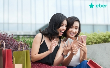 nen tang eber chuyen huong tu dich vu the qua tang sang linh vuc tiep thi khach hang than thiet