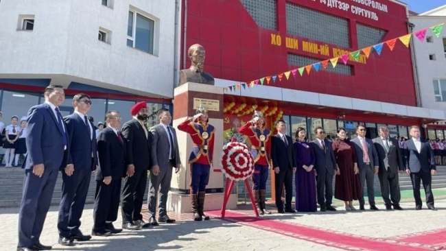 Biểu tượng của tình hữu nghị Việt Nam - Mông Cổ