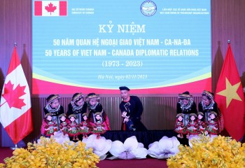 Việt Nam - Canada: Nước xa mà tình gần