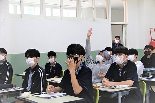 Lần đầu tiên 9 trường THPT tại Hàn Quốc tuyển chọn học sinh Việt Nam