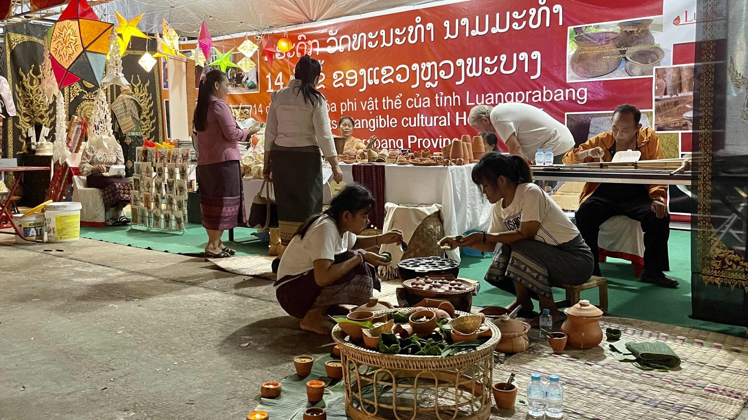 Tuần Văn hóa - Du lịch: mô hình giao lưu, hợp tác Việt Nam - Lào