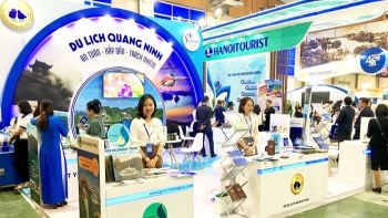 Hơn 400 gian hàng tham gia Hội chợ Thương mại và Du lịch quốc tế Việt - Trung