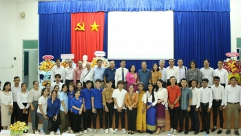 Đồng Tháp mở rộng quan hệ hợp tác với các địa phương nước bạn Campuchia