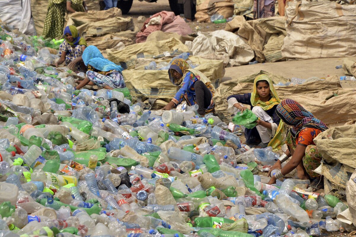 Khẩn cấp, quyết liệt xử lý ô nhiễm rác thải nhựa trên toàn cầu