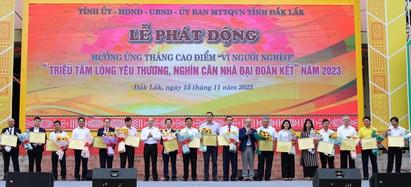 Đắk Lắk: Ủng hộ 13,6 tỷ đồng tại Lễ phát động hưởng ứng Tháng cao điểm “Vì người nghèo”