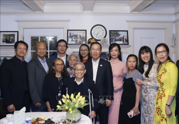 Chủ tịch nước Võ Văn Thưởng thăm gia đình kiều bào tại Hoa Kỳ