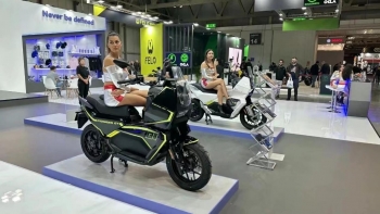 Tại Triển lãm ECIMA ở Italia, EVTEKER trình làng 3 mẫu xe máy thể thao điện có nhiều tính năng nổi trội