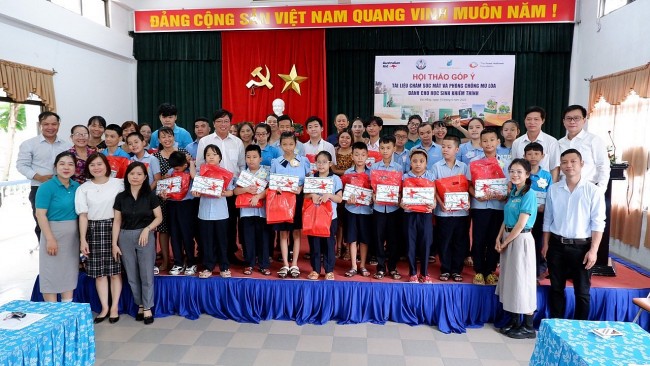Đại học Keimyung Hàn Quốc và FHF cung cấp học bổng và dịch vụ khúc xạ tại Đà Nẵng