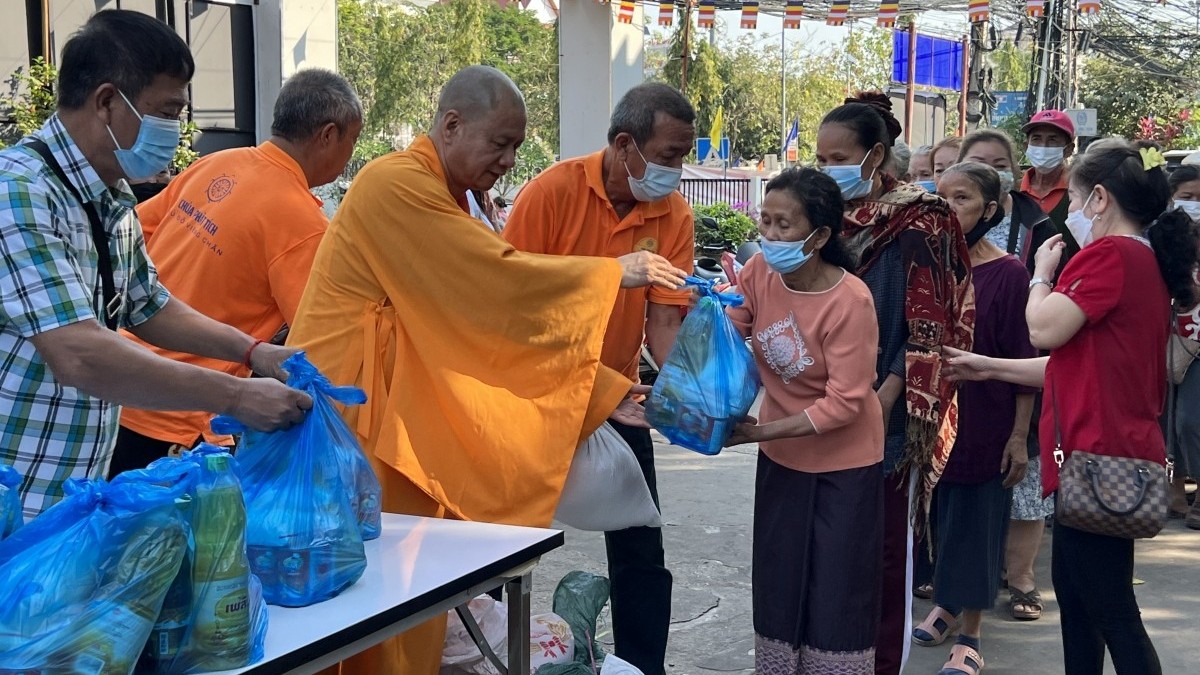 Những ngôi chùa Việt Nam trên đất bạn Lào