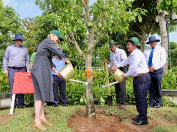 Công bố gói hỗ trợ doanh nghiệp Đồng bằng sông Cửu Long thích ứng biến đổi khí hậu