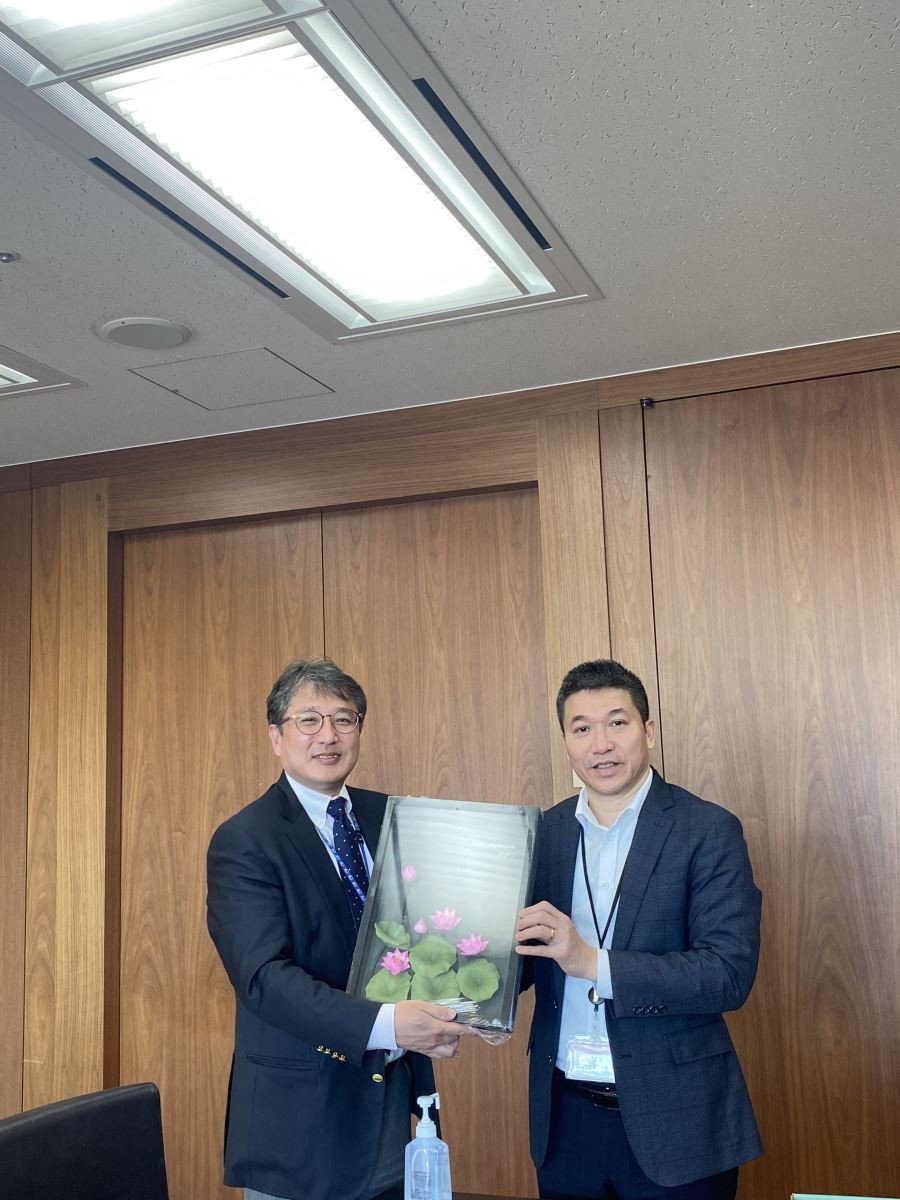 Ông Phan Anh Sơn gặp gỡ và trao đổi với ông Fukuda Shigeki, Vụ trưởng Vụ hợp tác và chiến lược của JICA