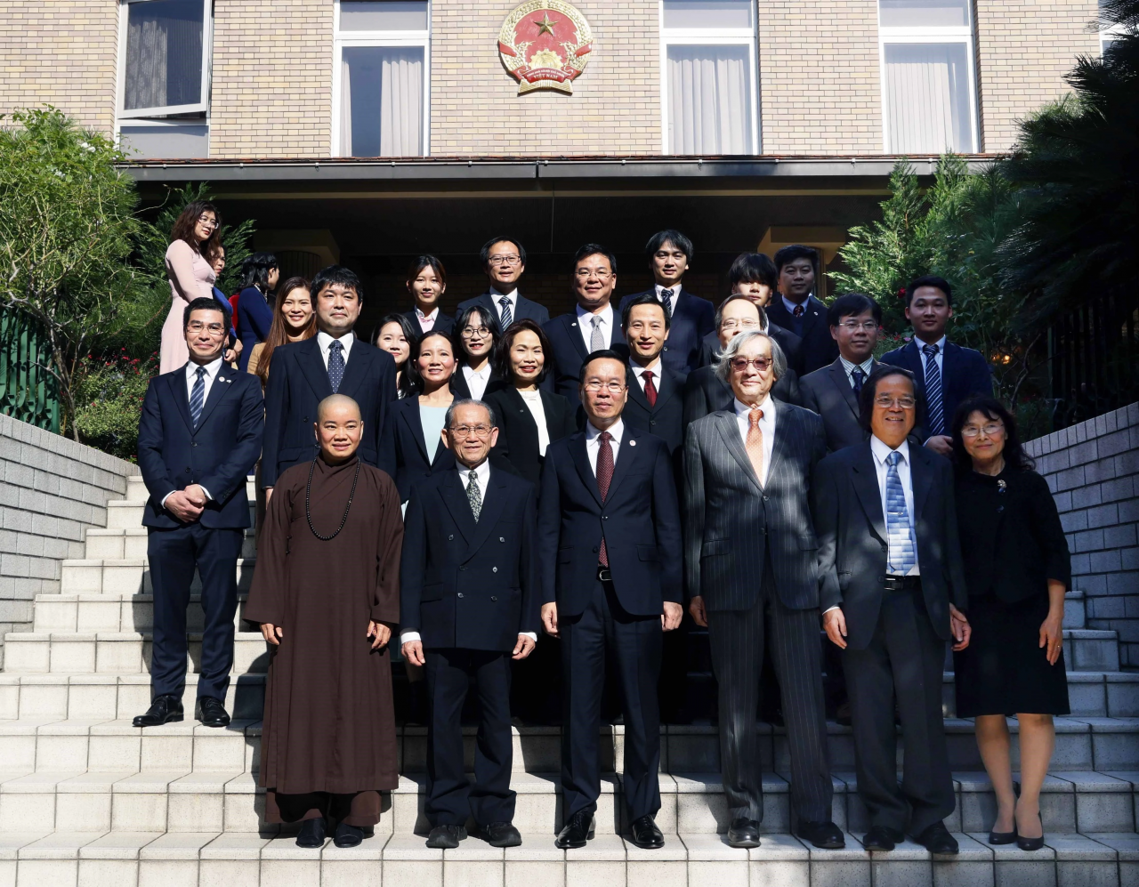 Chủ tịch nước gặp gỡ đại diện các thế hệ người Việt Nam tại Nhật Bản