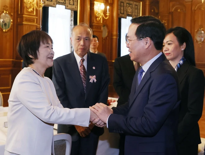 Chủ tịch nước gặp gỡ các gia đình tham gia Giao lưu Thanh niên Việt - Nhật