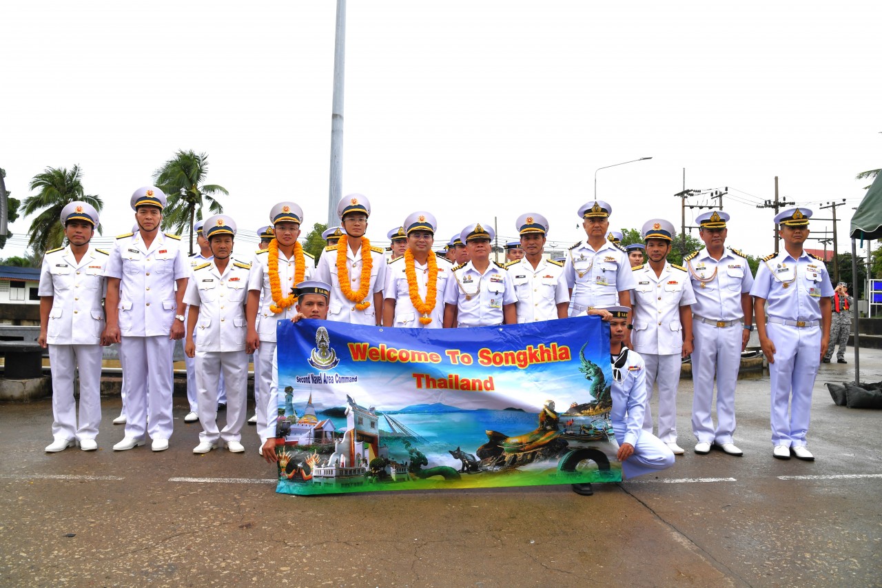 Lễ đón đoàn công tác Vùng 5 Hải quân Nhân dân Việt Nam tại cảng Songkhla.