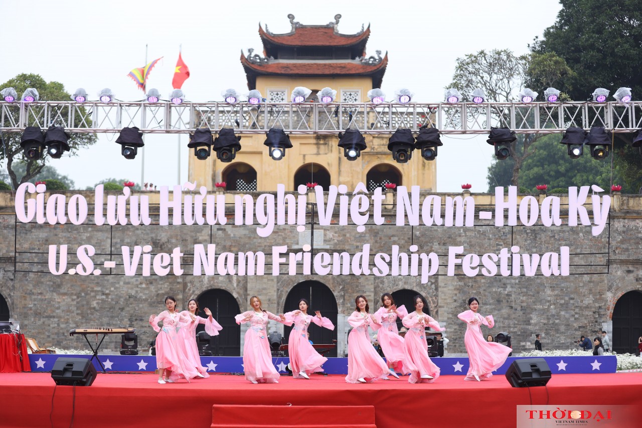 Việt Nam - Hoa Kỳ giao lưu hữu nghị vì hòa bình, hợp tác và phát triển bền vững