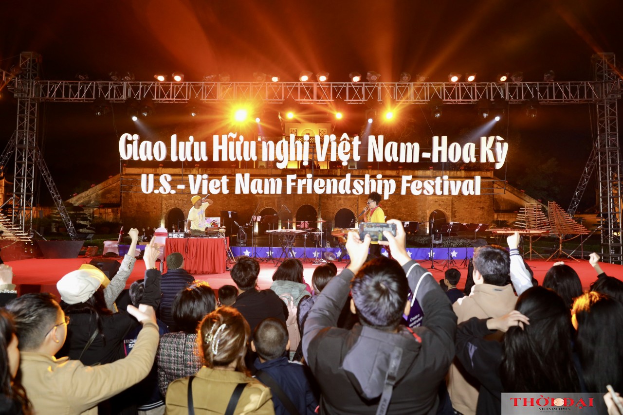 Việt Nam - Hoa Kỳ giao lưu hữu nghị vì hòa bình, hợp tác và phát triển bền vững
