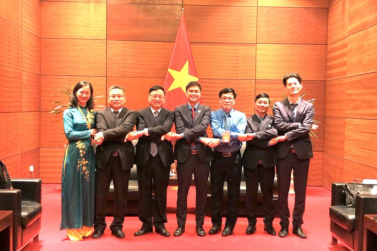 Đẩy mạnh hợp tác giữa Công đoàn Việt Nam và Tổng Công hội Trung Quốc