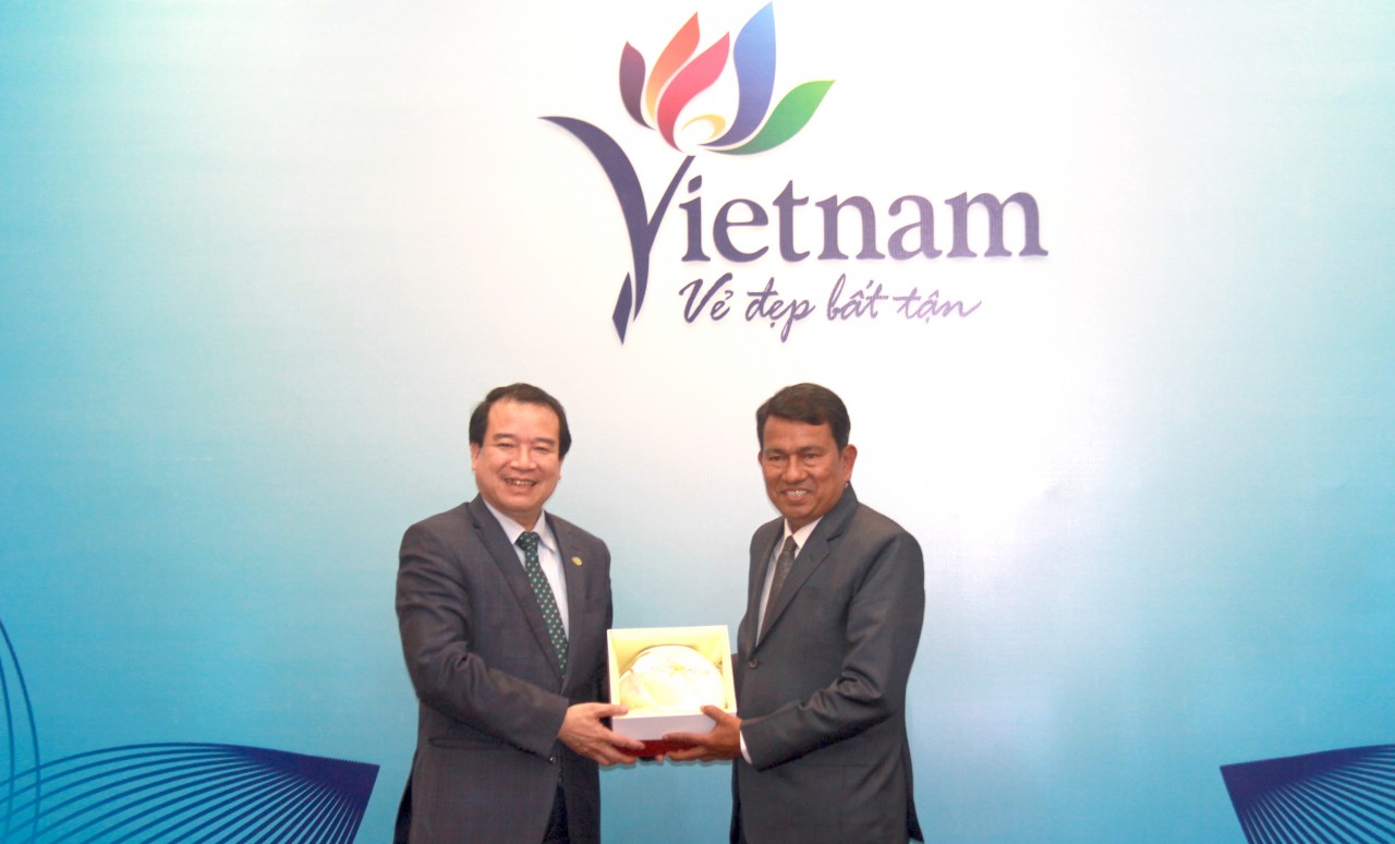 Hội Hữu nghị Việt Nam - Nepal và Hội đồng Hòa bình và Đoàn kết Nepal thúc đẩy hợp tác trên 4 nội dung