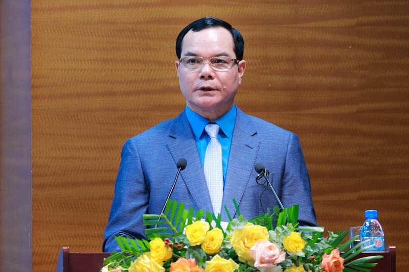 ông Nguyễn Đình Khang - Chủ tịch Tổng Liên đoàn lao động (LĐLĐ) Việt Nam.