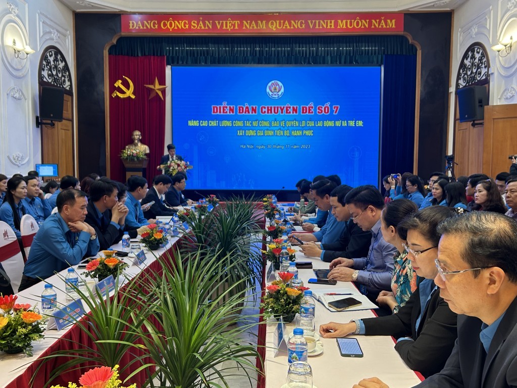 Diễn đàn chuyên đề số 7 là 1 trong số 10 diễn đàn được Tổng LĐLĐ Việt Nam tổ chức trước thềm Đại hội XIII Công đoàn Việt Nam.