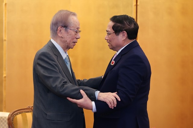 Thủ tướng Chính phủ Phạm Minh Chính tiếp cựu Thủ tướng Nhật Bản Yasuo Fukuda - Ảnh: VGP/Nhật Bản