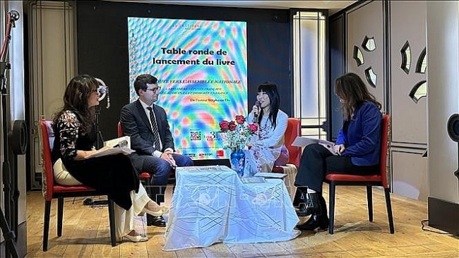 Đường tới Quốc hội của nữ nghị sĩ Pháp gốc Việt đầu tiên