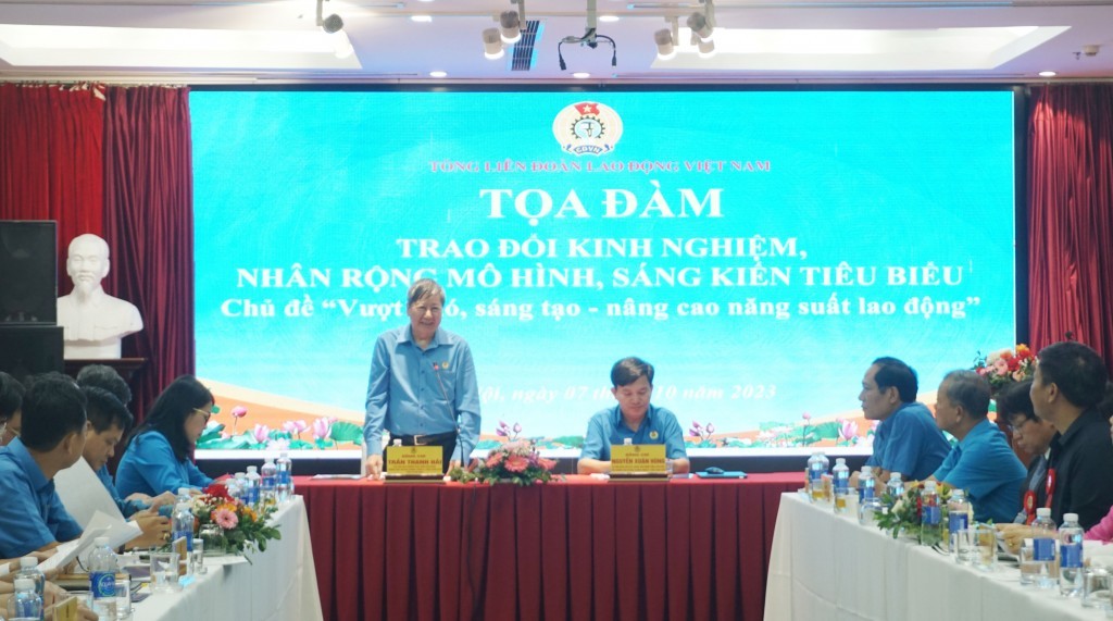 Phó Chủ tịch Thường trực Tổng LĐLĐ Việt Nam Trần Thanh Hải phát biểu tại Tọa đàm.
