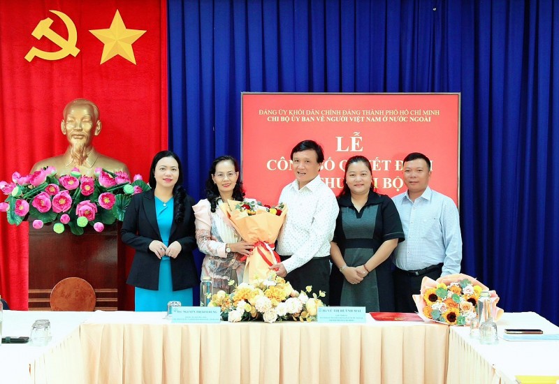 Bà Vũ Thị Huỳnh Mai làm Bí thư Chi bộ Ủy ban về Người Việt Nam ở nước ngoài TPHCM
