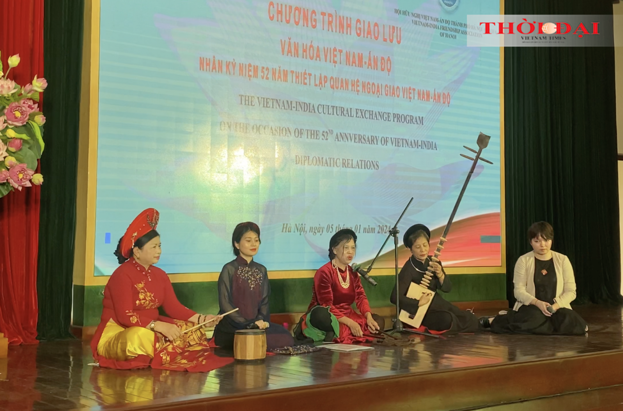 Giao lưu văn hoá Việt Nam - Ấn Độ qua chầu văn, vũ kịch