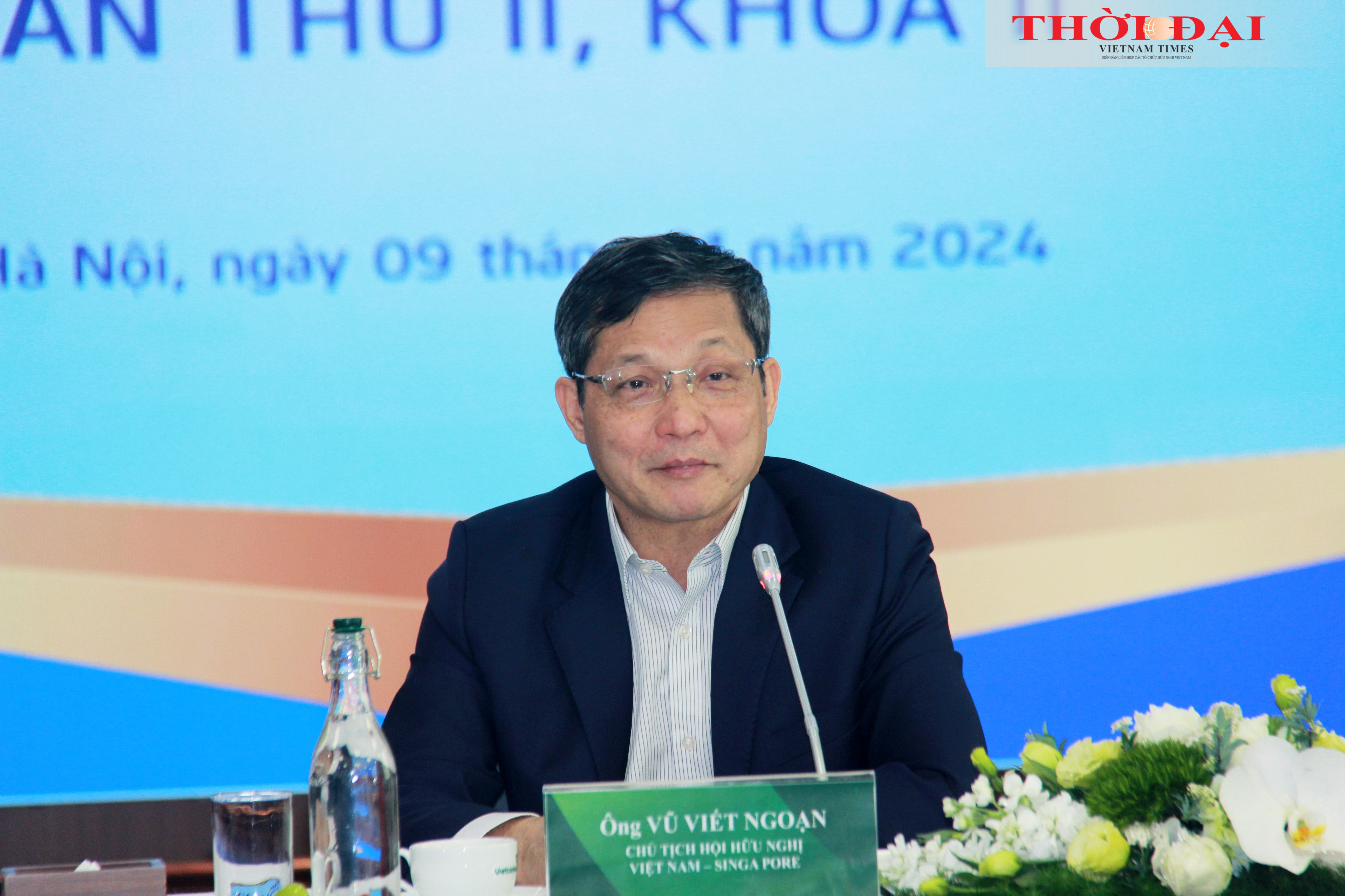 Ông Vũ Viết Ngoạn, Chủ tịch Hội hữu nghị Việt Nam - Singapore phát biểu tại Hội nghị. (Ảnh: Thành Luân)