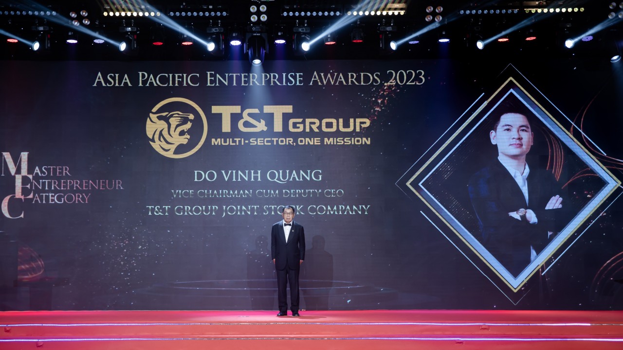 Ông Đỗ Vinh Quang, Phó Chủ tịch HĐQT Tập đoàn T&T Group được APEA 2023 vinh danh Doanh nhân xuất sắc Châu Á 2023.