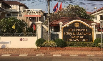 Nhà đầu tư nước ngoài phải mở tài khoản ngân hàng tại Lào
