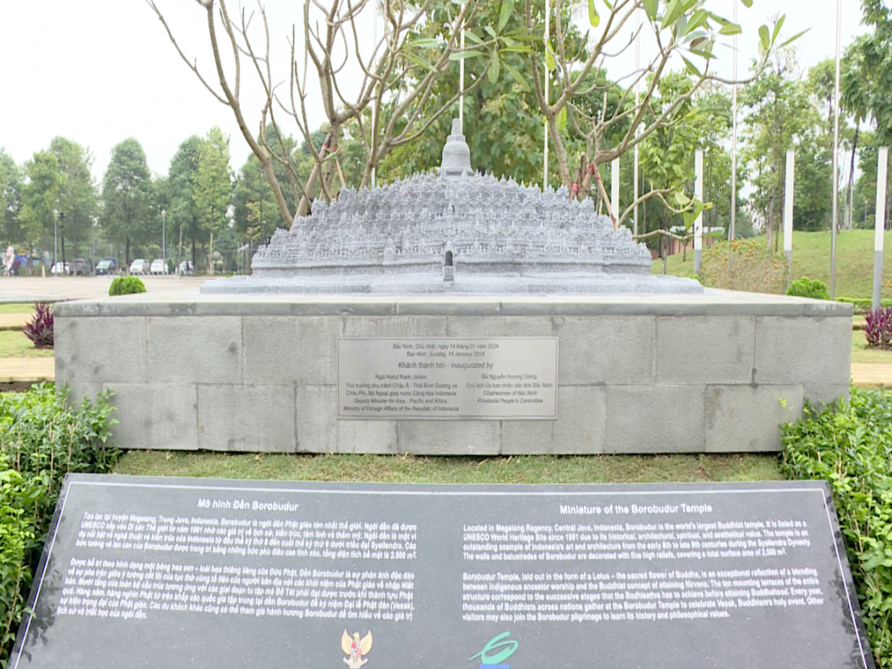 Mô hình thu nhỏ Đền Borobudur. (Ảnh: Bắc Ninh TV)