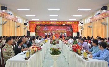 Huyện Tân Châu (Tây Ninh) và huyện Memot (Campuchia) buổi họp mặt hữu nghị mừng Xuân Giáp Thìn 2024