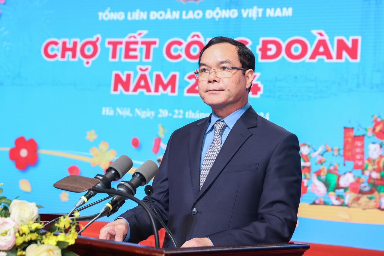 Thư chúc mừng Xuân Giáp Thìn 2024 của Chủ tịch Tổng Liên đoàn Lao động Việt Nam