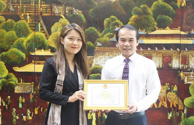 TP Huế trao danh hiệu “Công dân danh dự” cho Phó Giám đốc KOICA tại Việt Nam