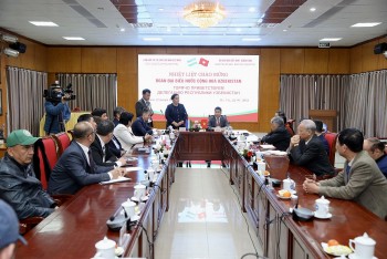 Việt Nam – Uzbekistan cần khai thác tiềm năng hợp tác trong lĩnh vực len, tơ lụa