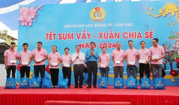 Tết sum vầy - Xuân chia sẻ cùng công nhân, người lao động tại Cần Thơ