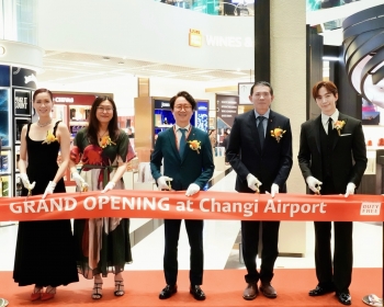LOTTE DUTY FREE Singapore khai trương toàn bộ 19 cửa hàng miễn thuế tại Sân bay Changi
