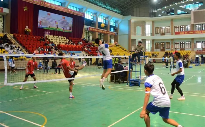 Thể thao kết nối tình hữu nghị giữa học sinh Điện Biên với 6 tỉnh Bắc Lào