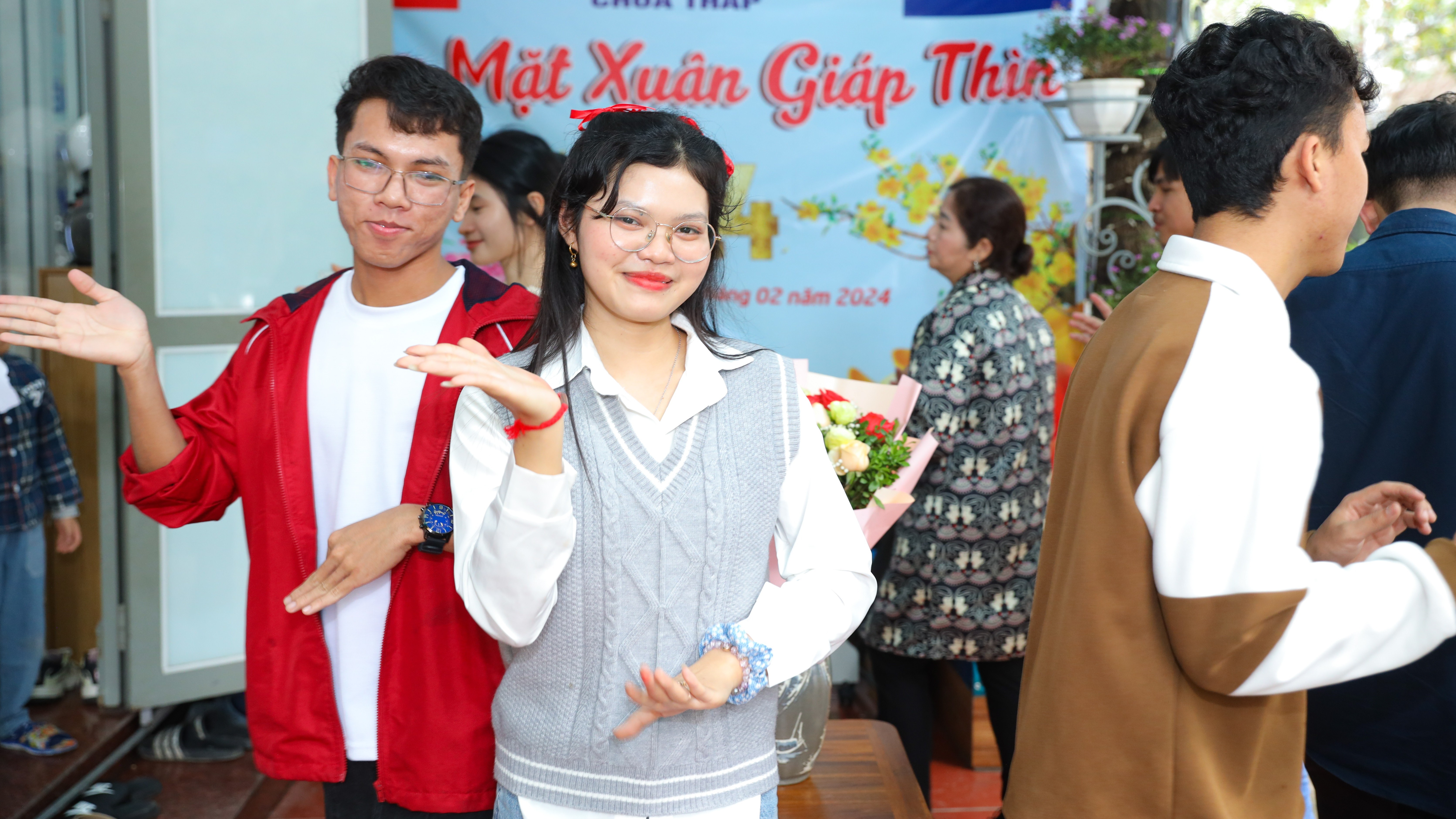 Sinh viên Lào, Campuchia hào hứng đón Tết Việt