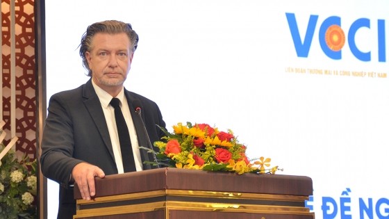Ông Christopher Valoon, Chủ tịch Hiệp hội Thương mại Mỹ tại Việt Nam - Chi hội Đà Nẵng.