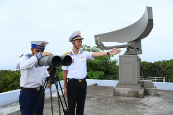 Vui xuân, đón Tết, sẵn sàng chiến đấu cao