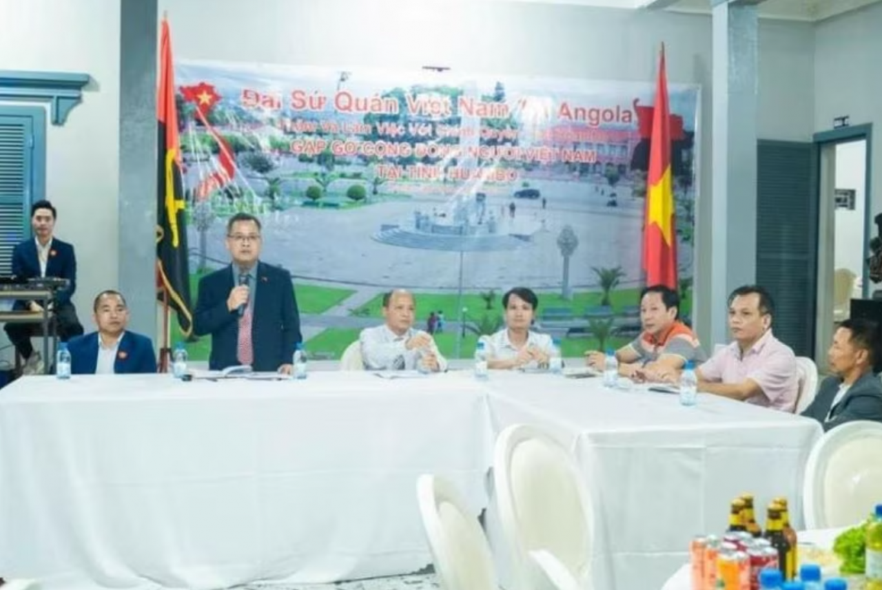 Angola đánh giá cao những đóng góp của cộng đồng người Việt