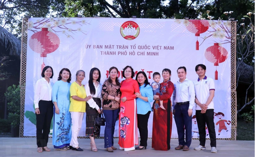 Ngày hội "Gia đình Việt Nam - Lào - Campuchia"